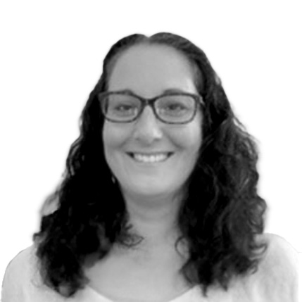 Headshot photo of Amber Faedtke